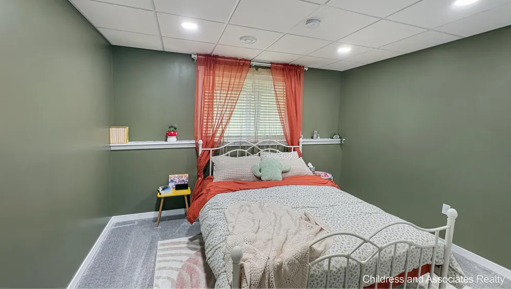 1551 Wales Road SE Lowell, MI 49331