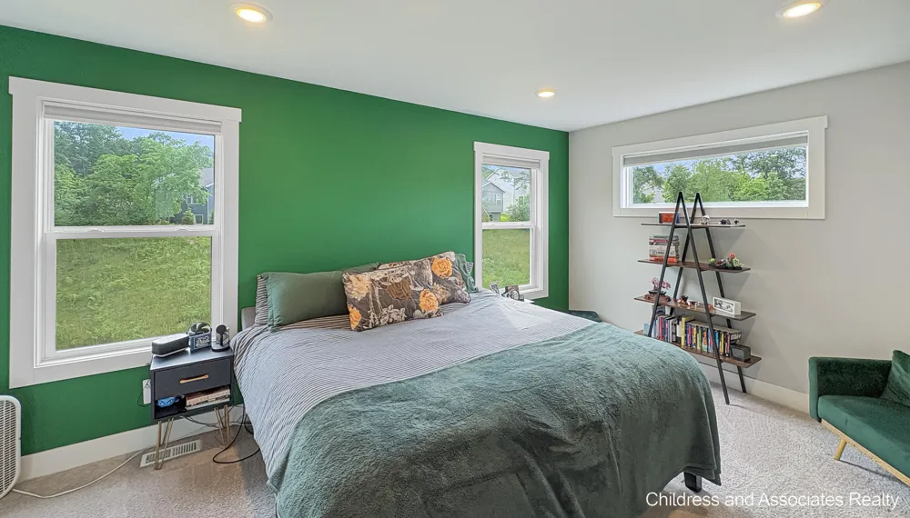 1551 Wales Road SE Lowell, MI 49331