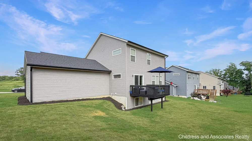 1551 Wales Road SE Lowell, MI 49331