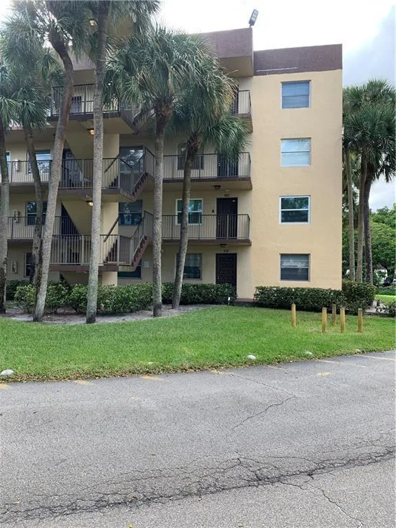 3101 NW 47th Terrace #335 Lauderdale Lakes, FL 33319