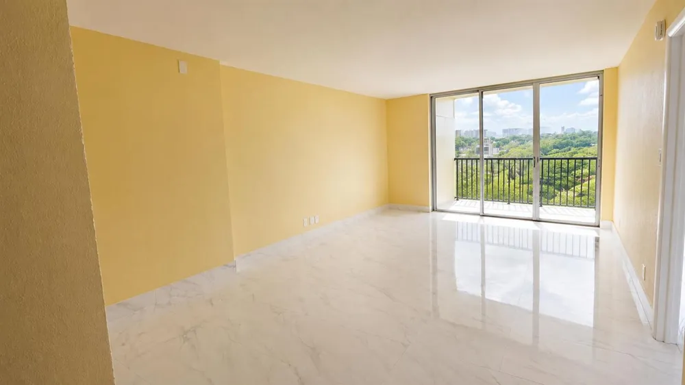 3101 NW 47th Terrace #335 Lauderdale Lakes, FL 33319