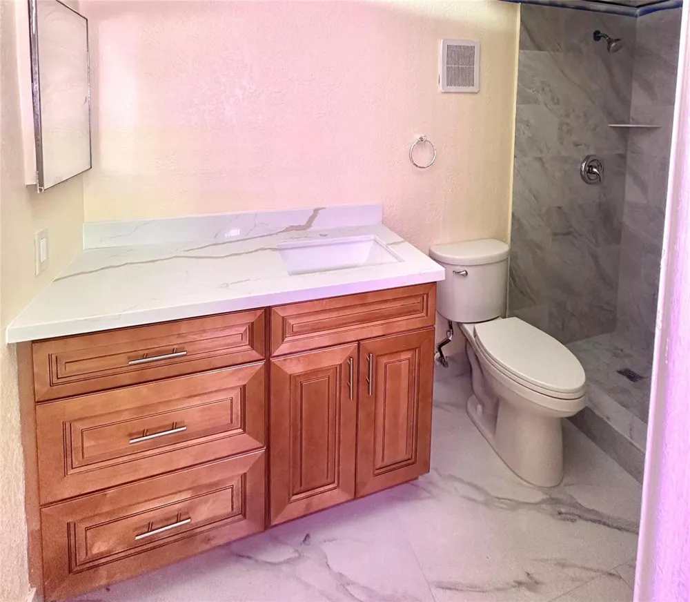 3101 NW 47th Terrace #335 Lauderdale Lakes, FL 33319