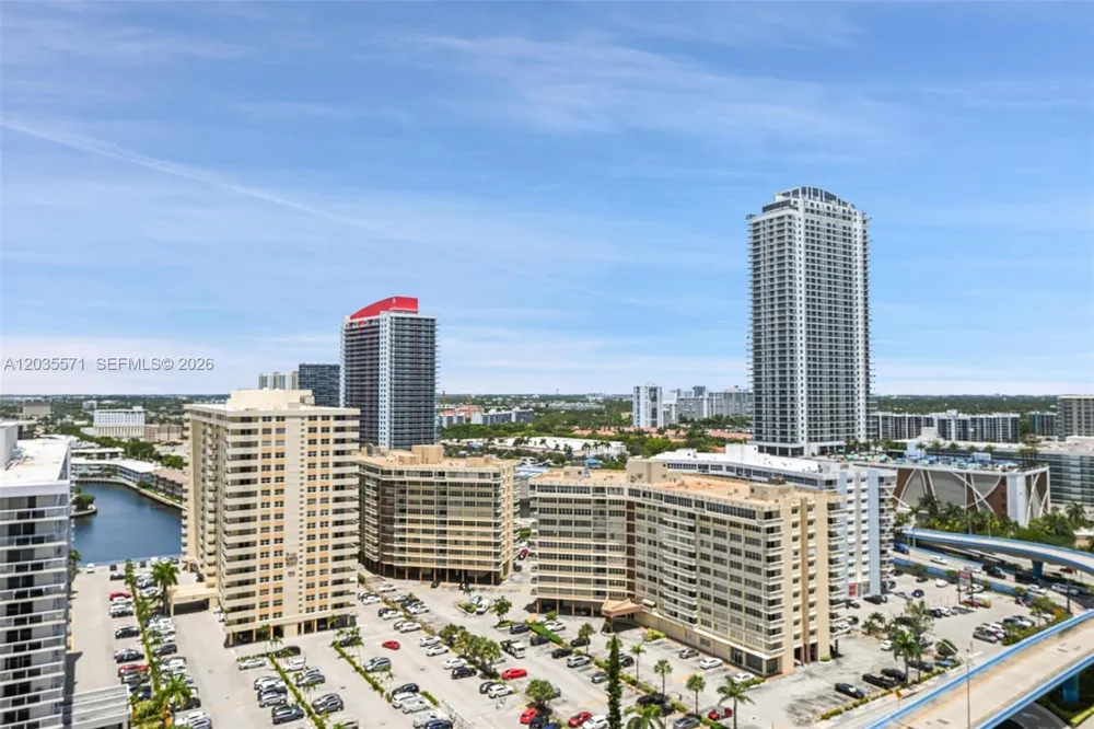 1850 S Ocean Dr #1907 Hallandale Beach, FL 33009