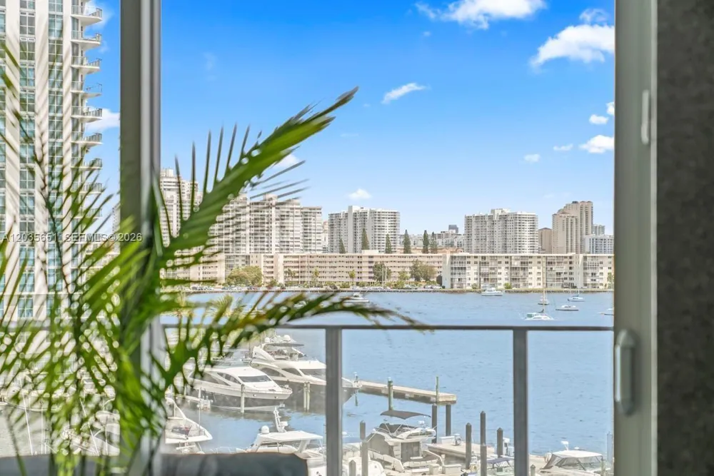 17111 Biscayne Blvd #503 North Miami Beach, FL 33160