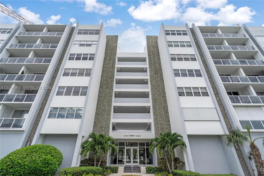 9381 E Bay Harbor Dr #504N Bay Harbor Islands, FL 33154