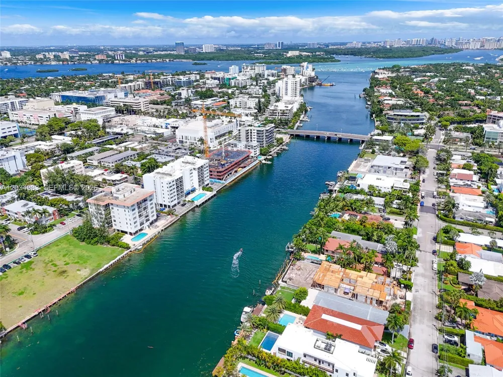 9381 E Bay Harbor Dr #504N Bay Harbor Islands, FL 33154