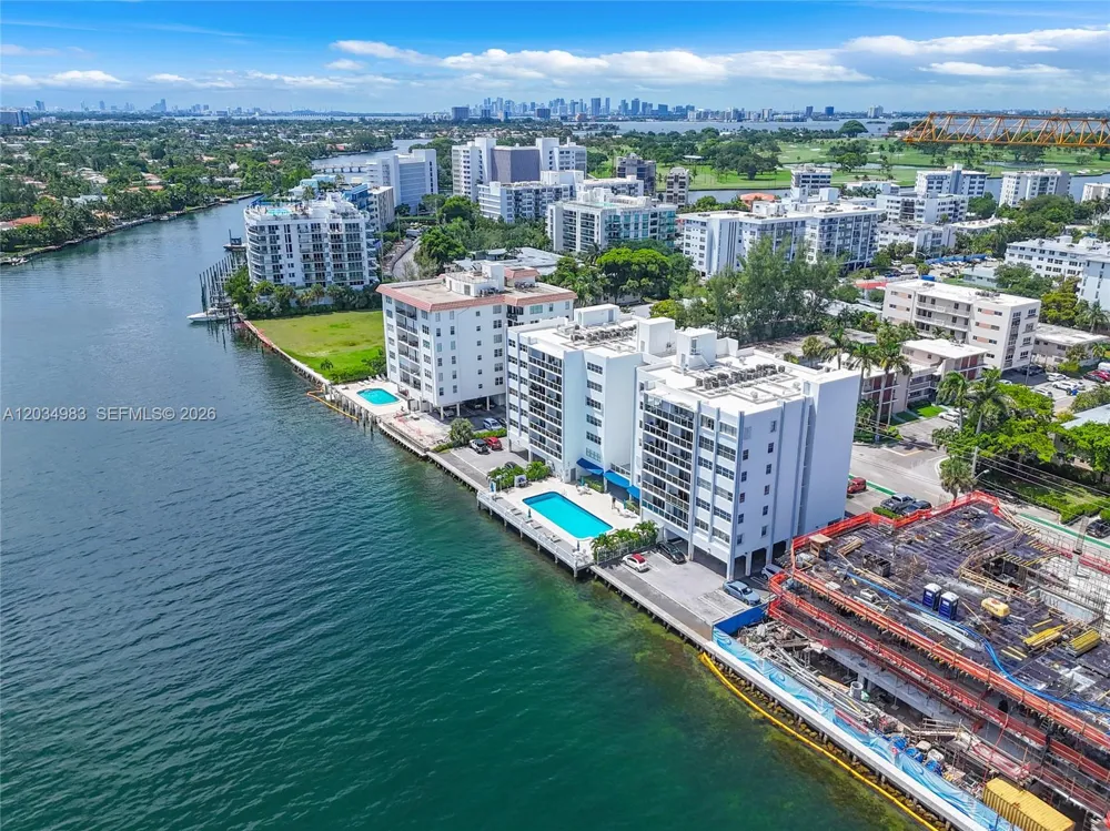 9381 E Bay Harbor Dr #504N Bay Harbor Islands, FL 33154