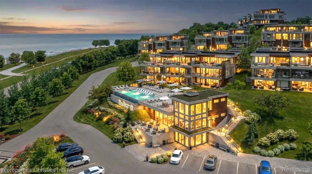 3575 Charlevoix Avenue #7 Resort Township, MI 49770
