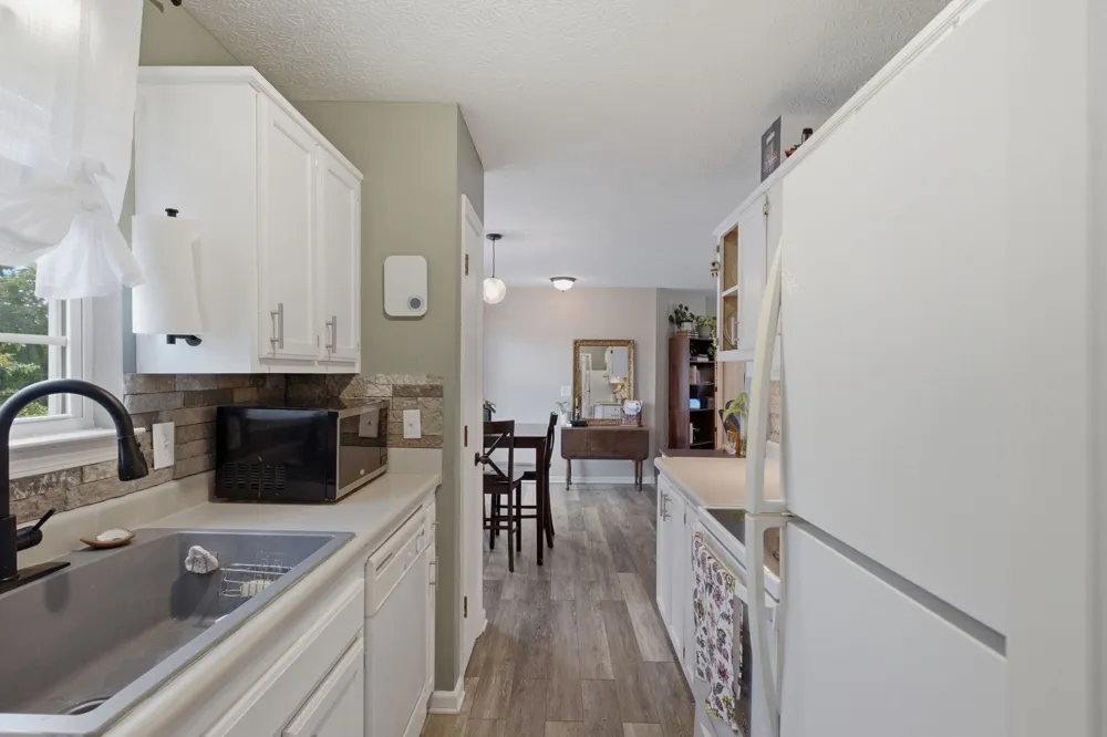 1024 Lynndale Dr Castalian Springs, TN 37031