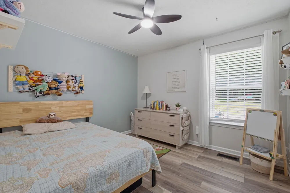1024 Lynndale Dr Castalian Springs, TN 37031
