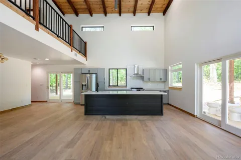 3557 Redhill Road