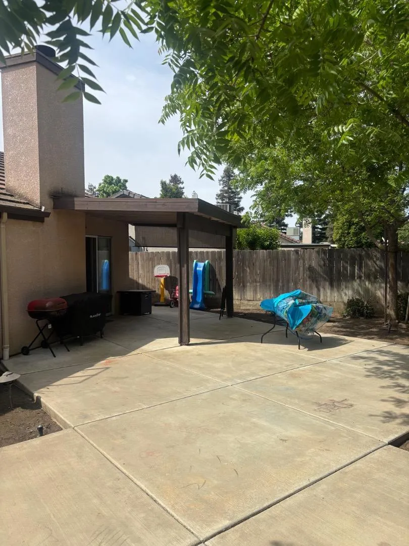 3816 E Acequia Avenue Visalia, CA 93292