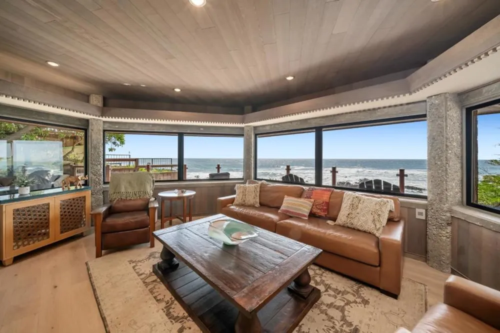 2431 Sherwood Drive Cambria, CA 93428