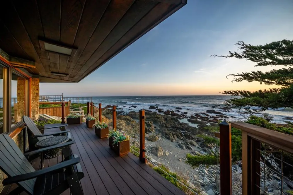 2431 Sherwood Drive Cambria, CA 93428