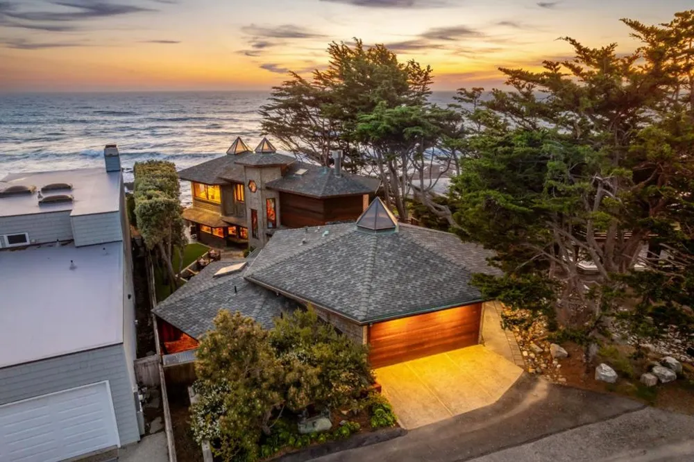 2431 Sherwood Drive Cambria, CA 93428