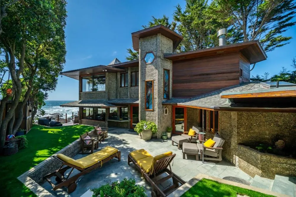 2431 Sherwood Drive Cambria, CA 93428