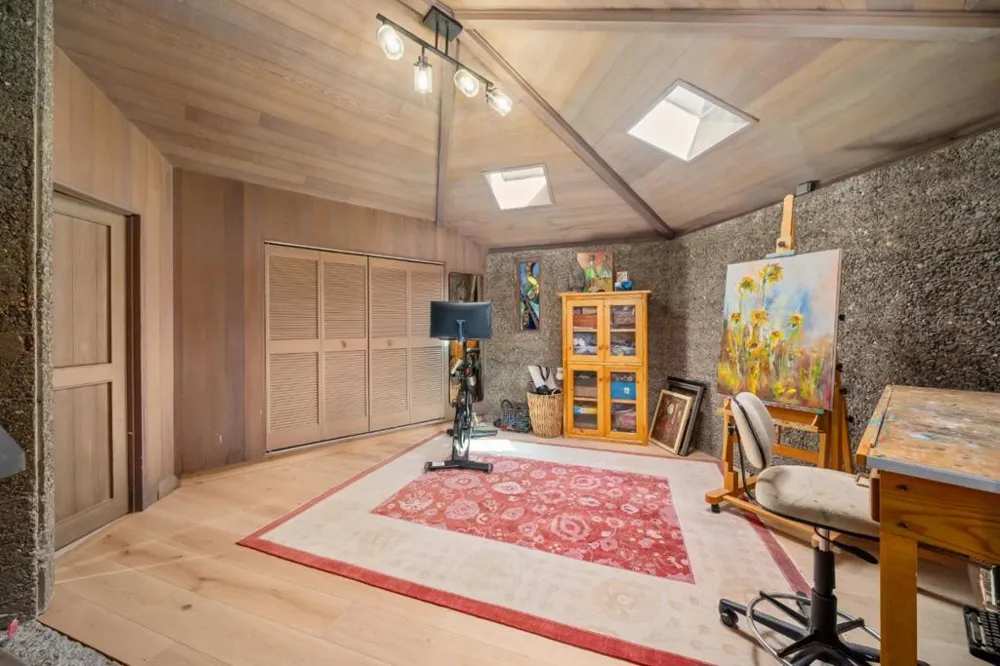 2431 Sherwood Drive Cambria, CA 93428