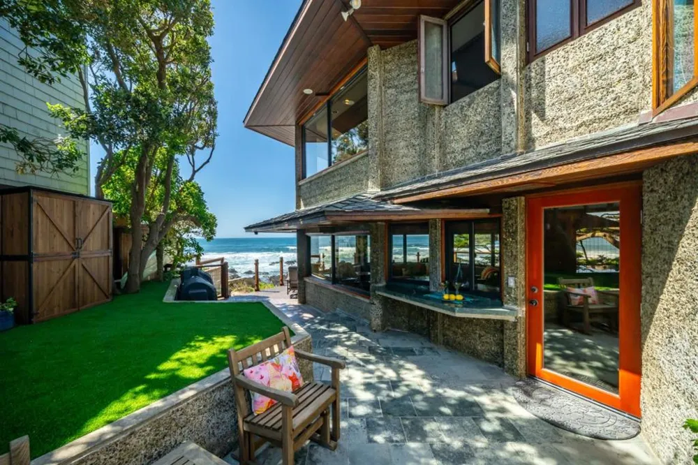 2431 Sherwood Drive Cambria, CA 93428
