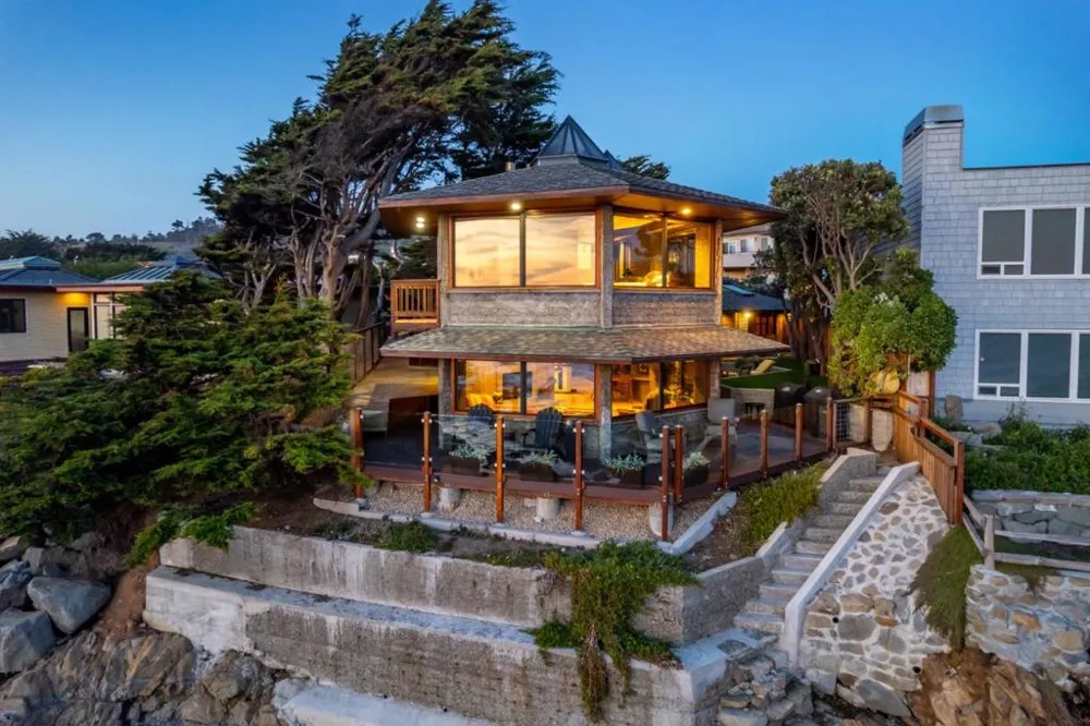 2431 Sherwood Drive Cambria, CA 93428