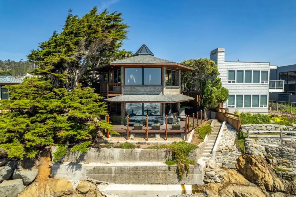 2431 Sherwood Drive Cambria, CA 93428