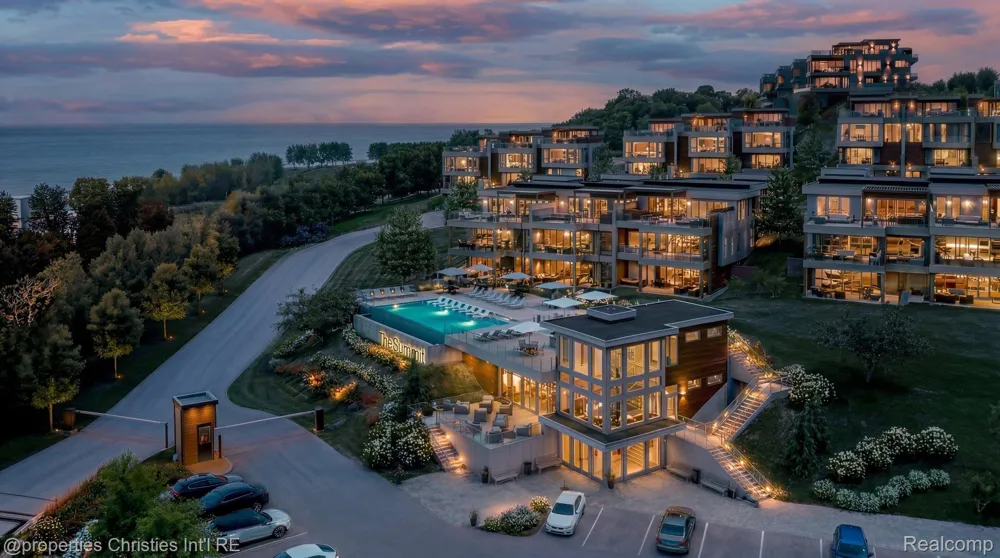 3575 Charlevoix Avenue #25 Resort Township, MI 49770