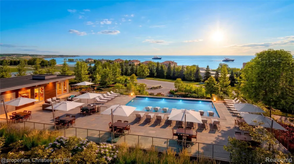 3575 Charlevoix Avenue #6 Resort Township, MI 49770