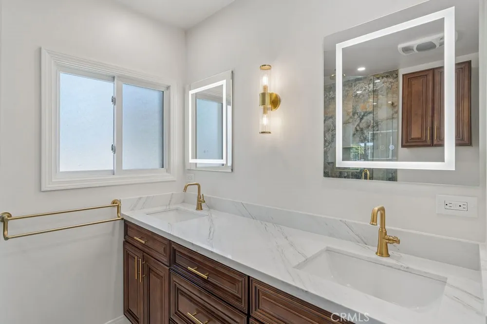 1713 W 27th Street San Pedro, CA 90732