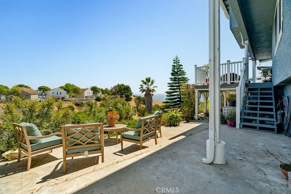 1713 W 27th Street San Pedro, CA 90732