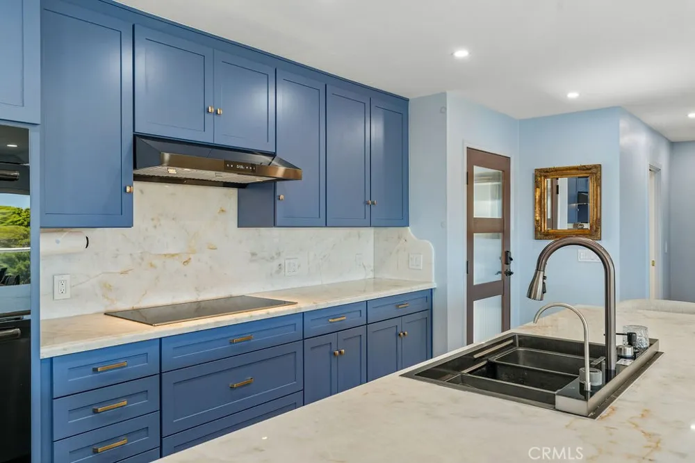1713 W 27th Street San Pedro, CA 90732