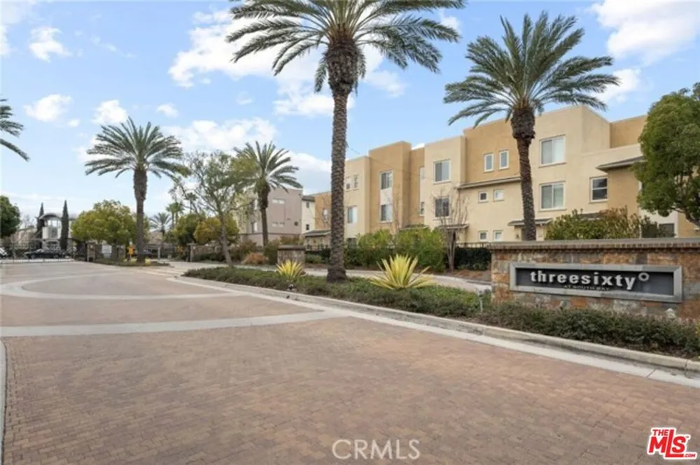 13126 Union Avenue #203 Hawthorne, CA 90250