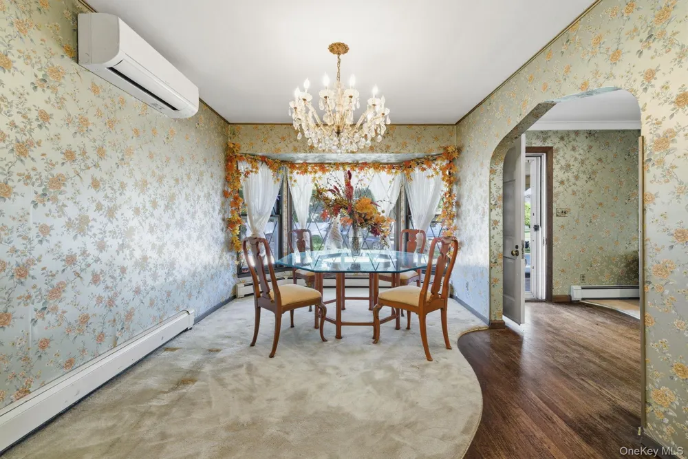 3499 Woodward Avenue Wantagh, NY 11793
