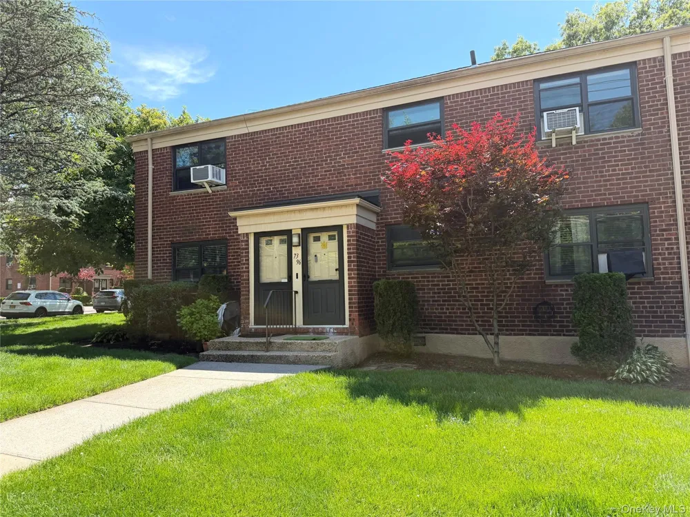 73-96 Springfield Blvd #2nd floor Oakland Gardens, NY 11364