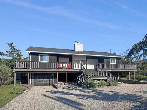 1225 Leeton Drive