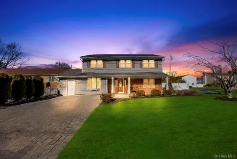 3 Avelaine Court