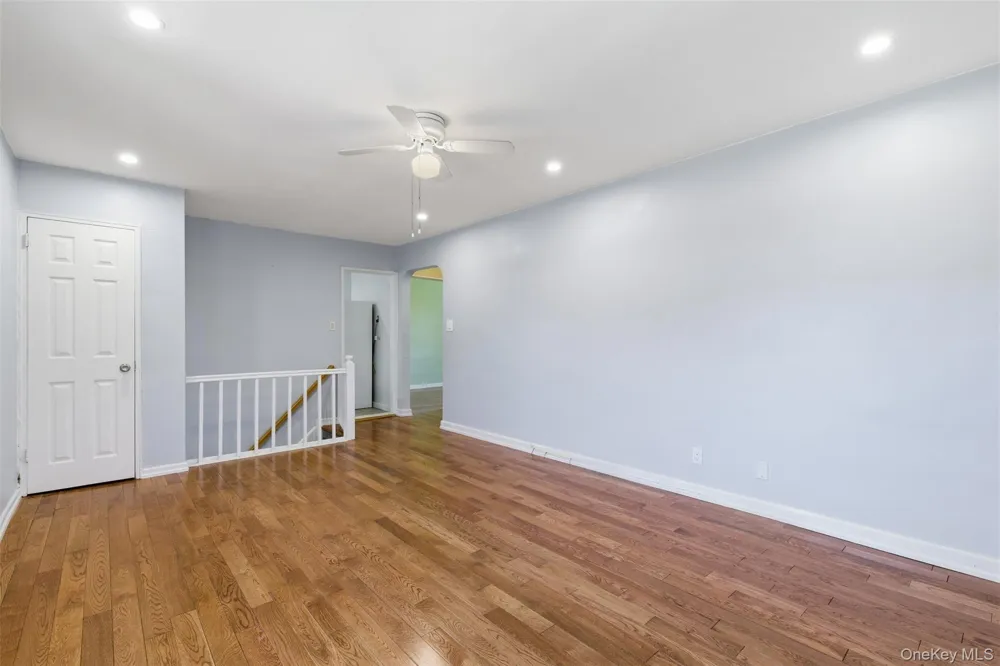 220-17 75th Avenue #85A2 Oakland Gardens, NY 11364