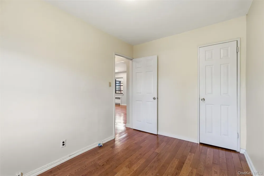 220-17 75th Avenue #85A2 Oakland Gardens, NY 11364