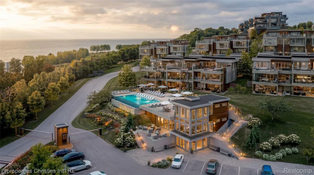 3575 Charlevoix Avenue #20 Resort Township, MI 49770