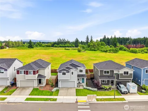 15069 Iverson Loop SE