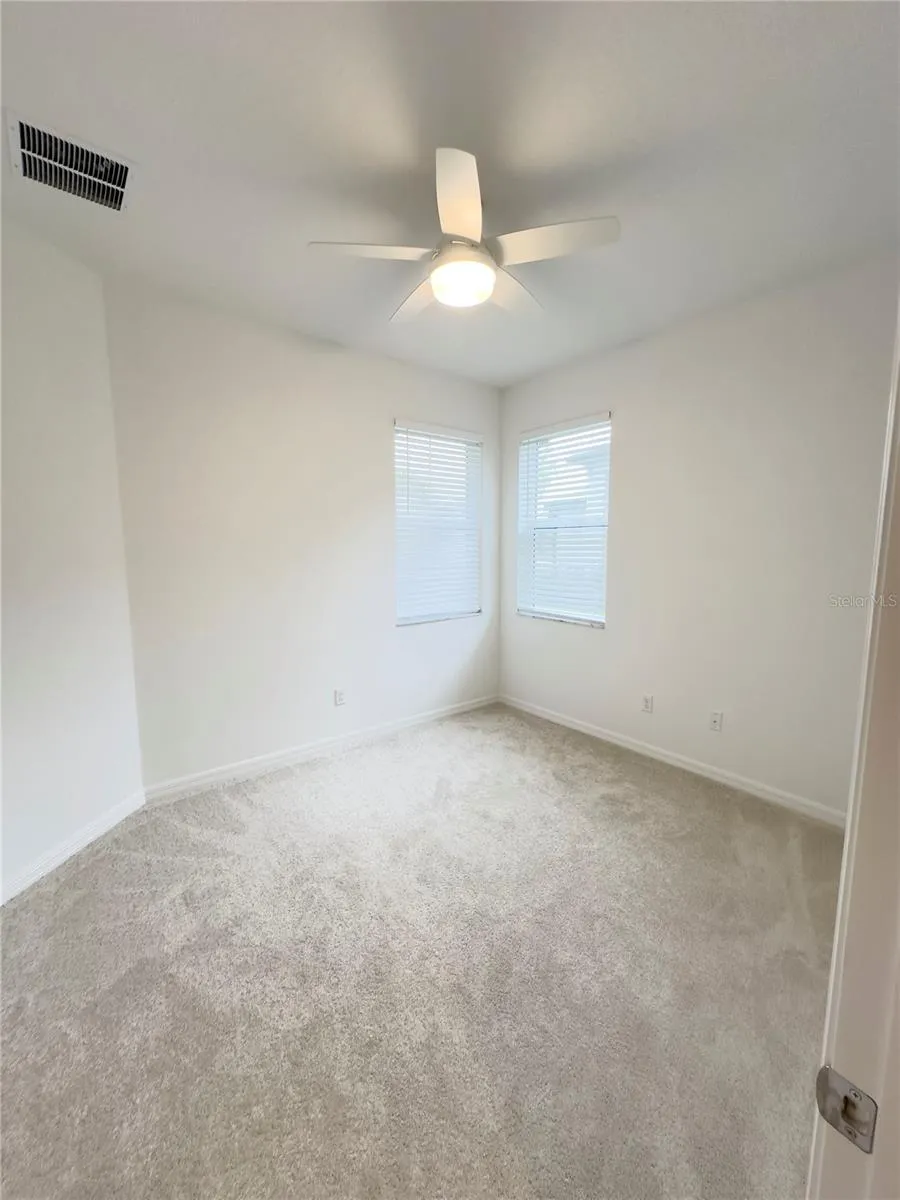 17929 CHERISHED LOOP Lakewood Ranch, FL 34211