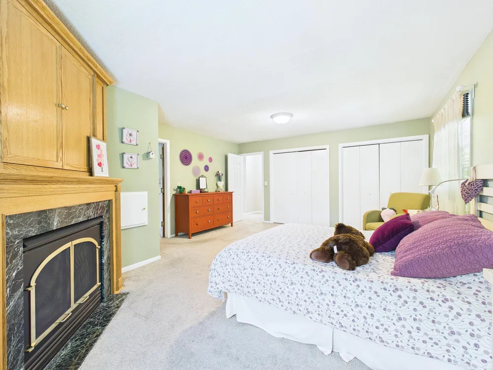 4340 Rustic Place Shoreview, MN 55126