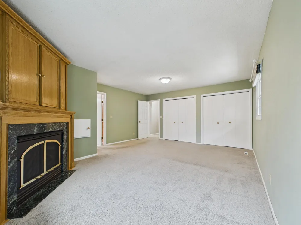 4340 Rustic Place Shoreview, MN 55126