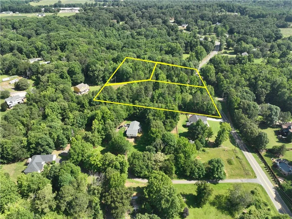7485 MarQi Lane Cumming, GA 30041