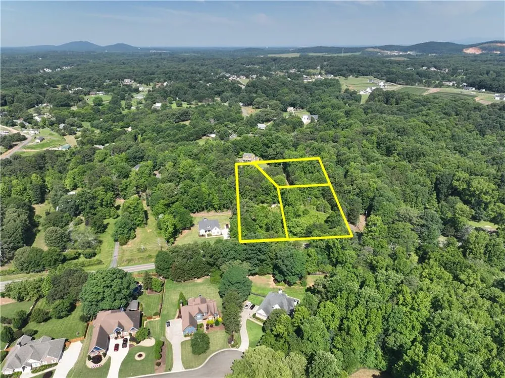 7485 MarQi Lane Cumming, GA 30041