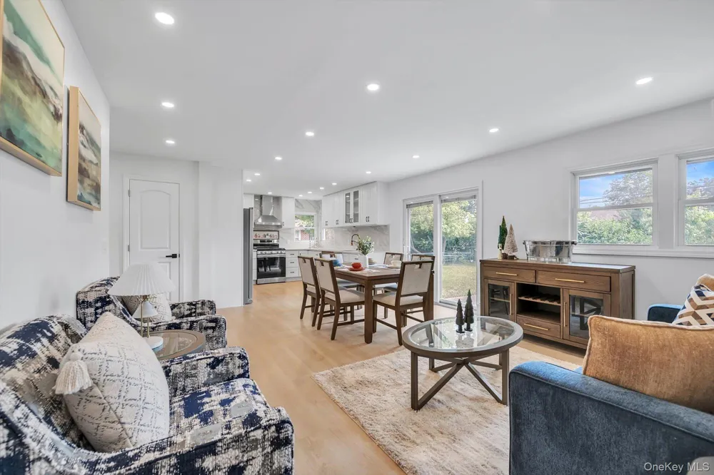 788 Dean Drive Baldwin, NY 11510