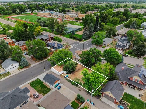 1241 Jefferson Avenue #1/2