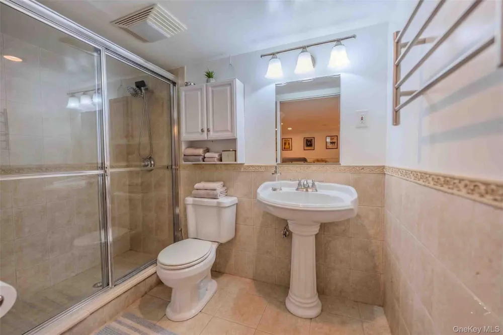 20 Astro Place Dix Hills, NY 11746