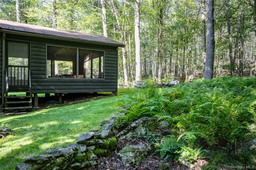 30 Woods Road Yulan, NY 12792