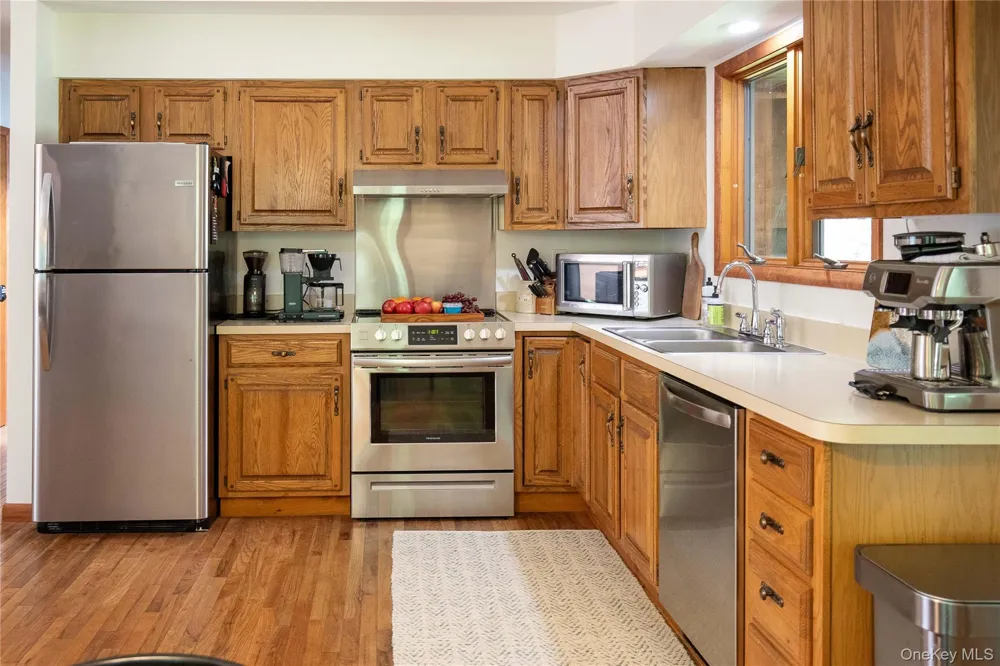 30 Woods Road Yulan, NY 12792
