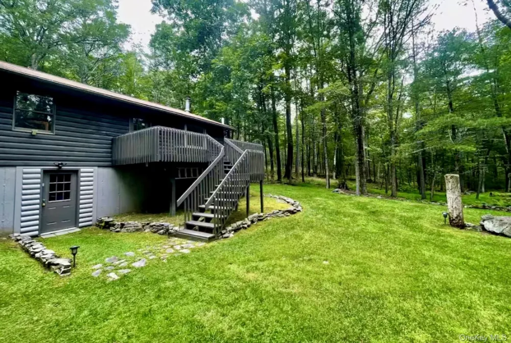 30 Woods Road Yulan, NY 12792