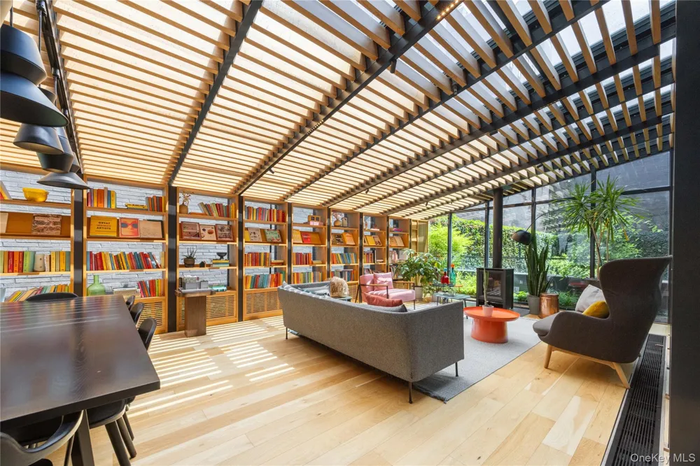 547 W 47th Street #509 New York (Manhattan), NY 10036